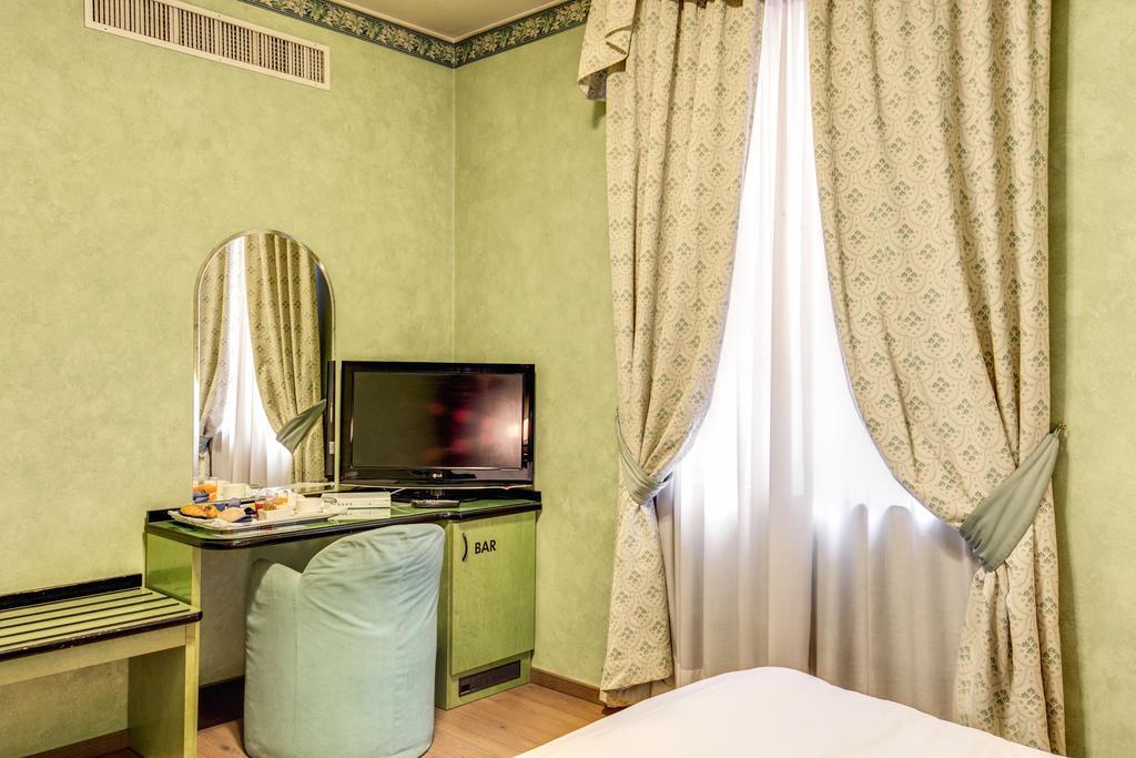 Ih Hotels Milano Puccini Kültér fotó