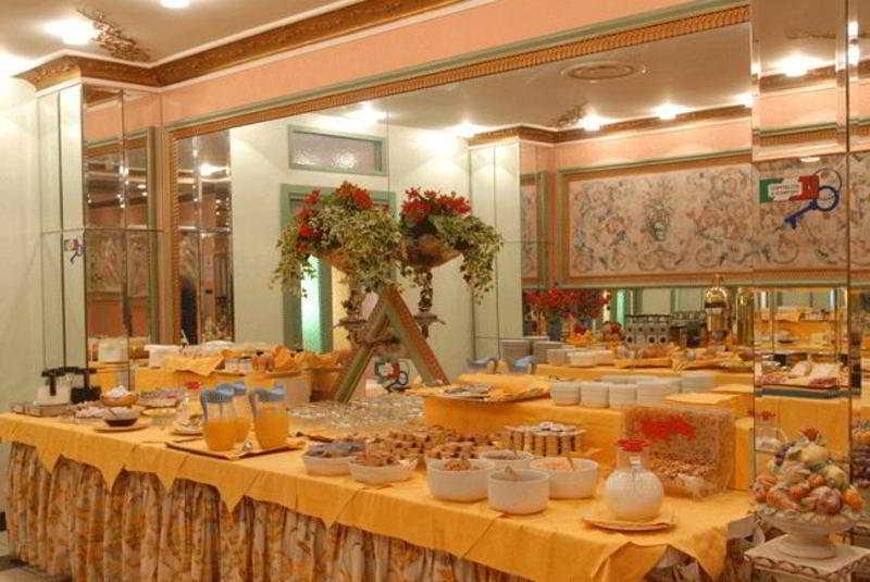 Ih Hotels Milano Puccini Étterem fotó