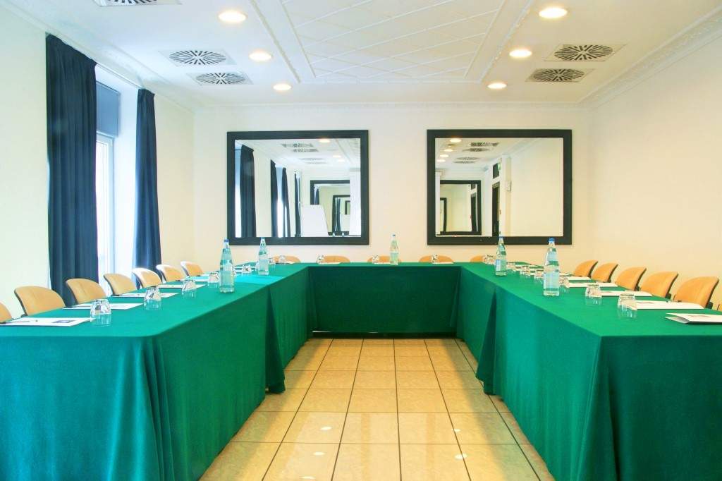 Ih Hotels Milano Puccini Kültér fotó