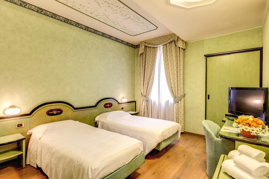 Ih Hotels Milano Puccini Kültér fotó